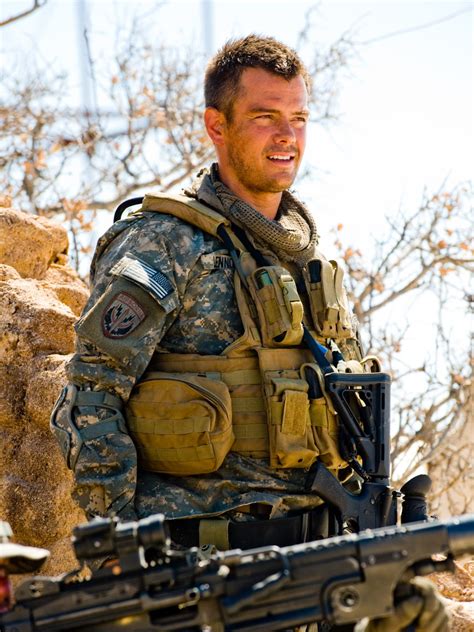 Josh Duhamel in Transformers (2007) | Josh duhamel transformers, Josh ...