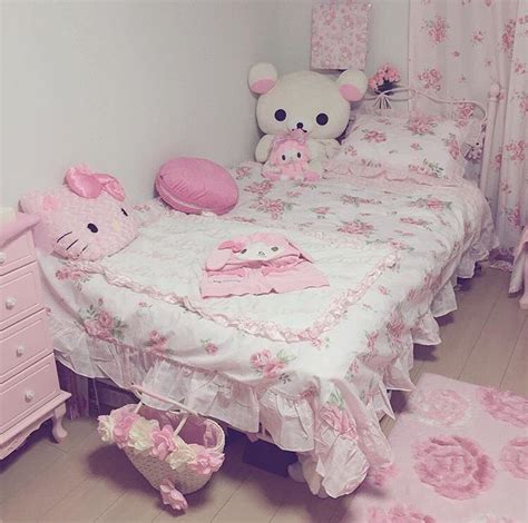 Kawaii Room Decor 13 | Decoracion de dormitorios juveniles, Decoración de habitación de juegos ...