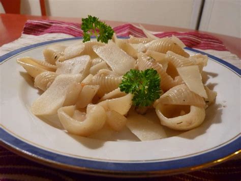 Conchiglie cacio e pere - Ricetta Petitchef