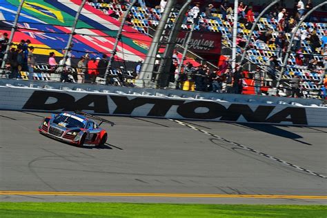 24 Hours Of Daytona - Race Report Gallery 613696 | Top Speed