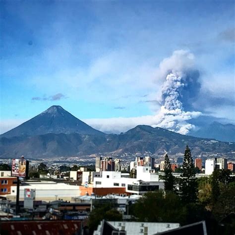 Eruption Fuego volcano in Guatemala: Ashfall, evacuations, dark ash plume rises 1.7km above ...