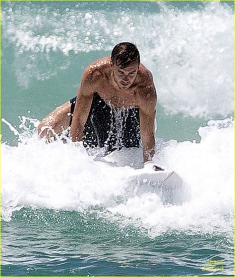 Liam Payne: Surfing Shirtless in Australia! | Photo 609928 - Photo ...