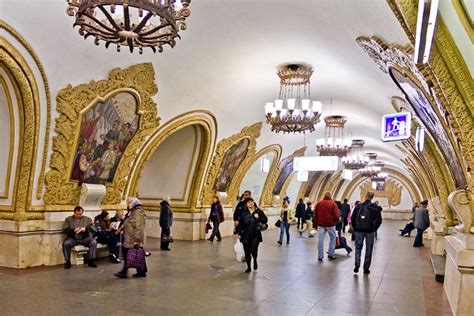 Eye-Poppingly Gorgeous Underground Stations from Around The World | Moscow metro, Metro station ...