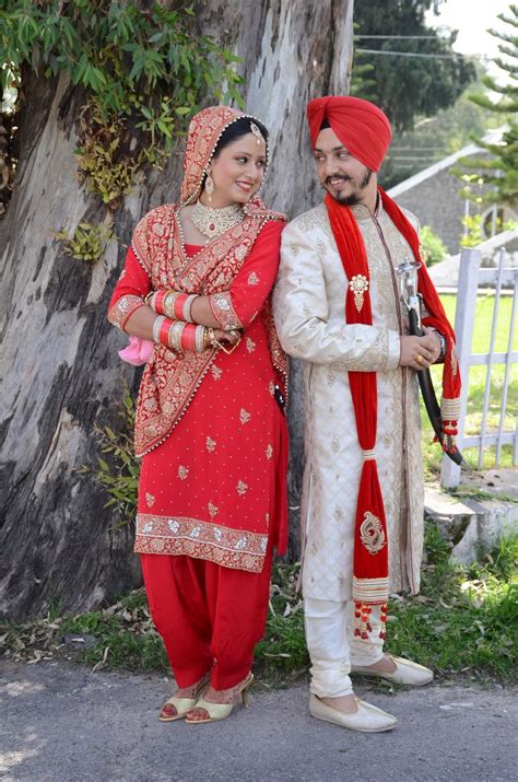 Image 50 of Punjabi Couple In Wedding Dress | metallicmode