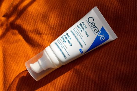 Cerave PM Facial Moisturizing Lotion - Review - Ebun & Life