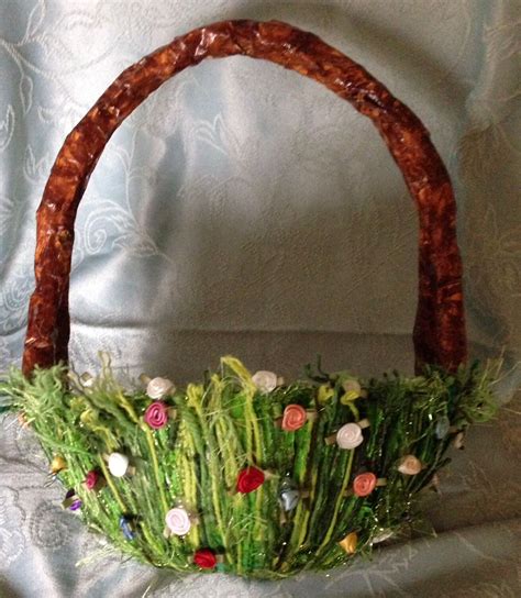 Papier mache Easter basket, embellished with yarn and ribbon roses. | Ribbon roses, Easter ...