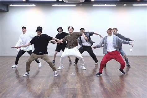 New How To Dance Like A Kpop Idol Gif - S-K-I