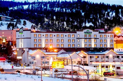 Wingate by Wyndham Hotel Kamloops, BC - See Discounts