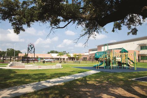 Ridgecrest Elementary 2015 Ridgecrest Dr Houston, TX 77055