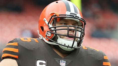 Browns OL Joel Bitonio named to 1st Pro Bowl