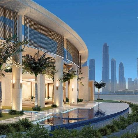 Most Amazing Mansions Here on Instagram: “Stunning Home in Palm Jumeirah, Dubai | Follow ...