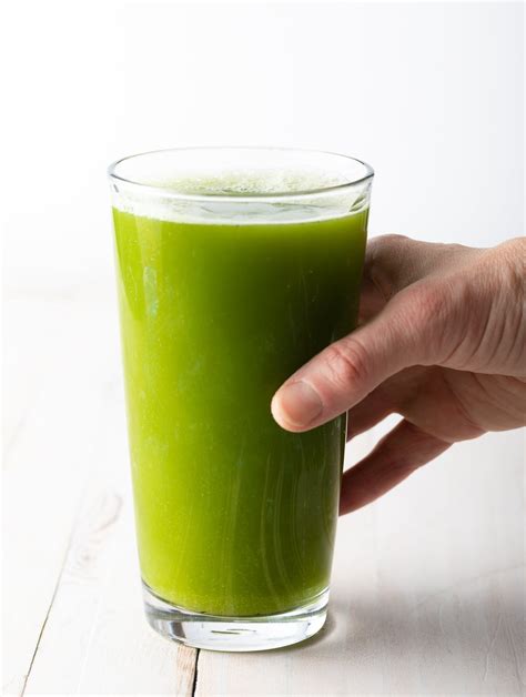 Celery Juice Recipe (How to Make Celery Juice) - A Spicy Perspective