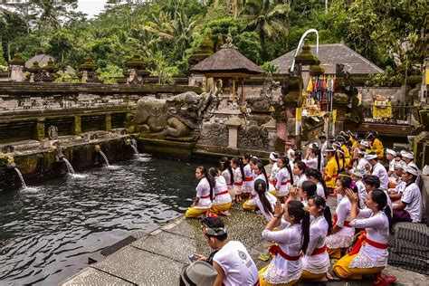 Tirta Empul Temple - Bali Trip Paradise