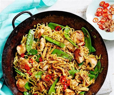 Embrace the taste of Indonesia with this Bali-style chicken bakmi ...