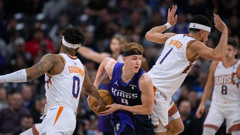 Domantas Sabonis has triple-double, Kings beat struggling Suns 120-105 ...