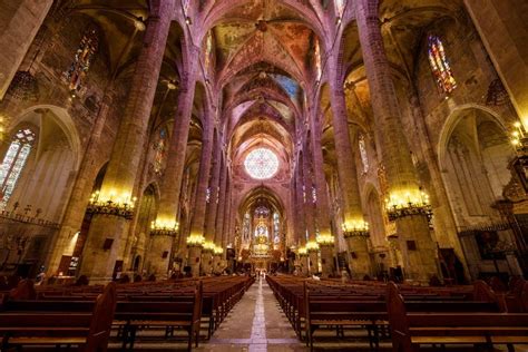 Visita guiada por la catedral de Palma de Mallorca - Civitatis.com