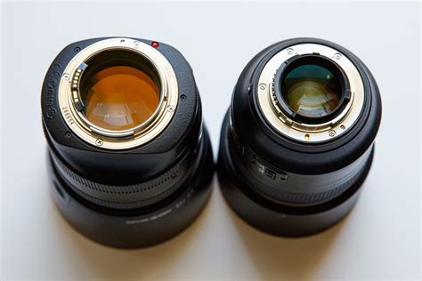 Nikon F vs Canon EF - What's the Difference?