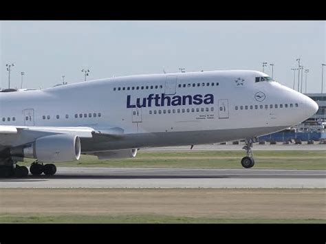 Lufthansa Boeing 747-400 Takeoff from YVR - YouTube