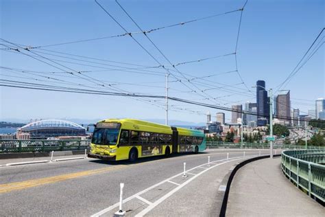 King County Metro Unveils New Look of Next-Gen Battery-Electric Bus - Zero Emissions - Metro ...