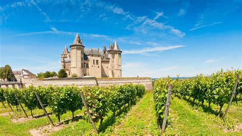 Visit Loire Valley, France ⭐️ Best Wine Tours & Tastings (2023)