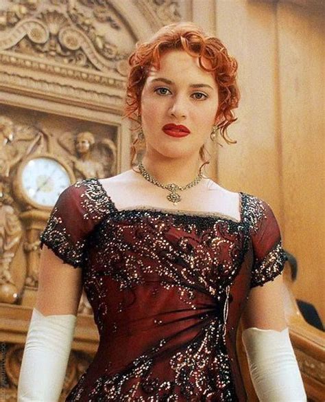 Kate Winslet in Titanic (1997) | Kate winslet, Titanic dress, Titanic ...