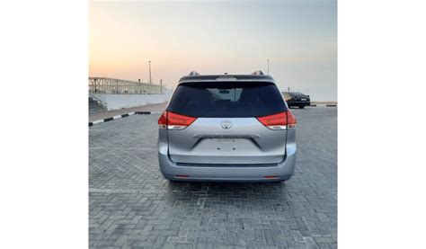 Used 2014 TOYOTA SIENNA XLE 2014 for sale in Dubai - 617030