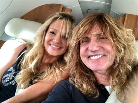 Who is David Coverdale Wife Currently? Net Worth 2022, Daughter, Age