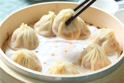 Juicy Steamed Pork Dumplings (8 pc)