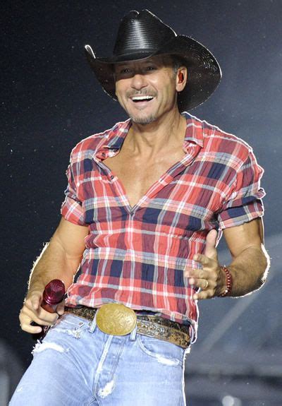 Country music's hottest hunks: Tim McGraw | Tim mcgraw, Tim mcgraw faith hill, Tim and faith