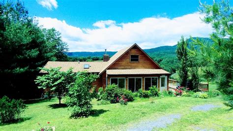 Wonderful Shenandoah with Hot Tub! | Virginia vacation, Vacation cabin ...