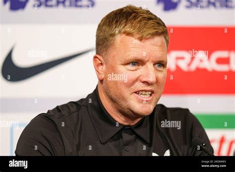 Newcastle United manager Eddie Howe talks to the media during English ...