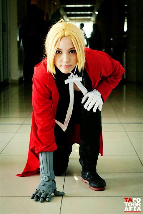 Edward Elric cosplay by jachigo on DeviantArt