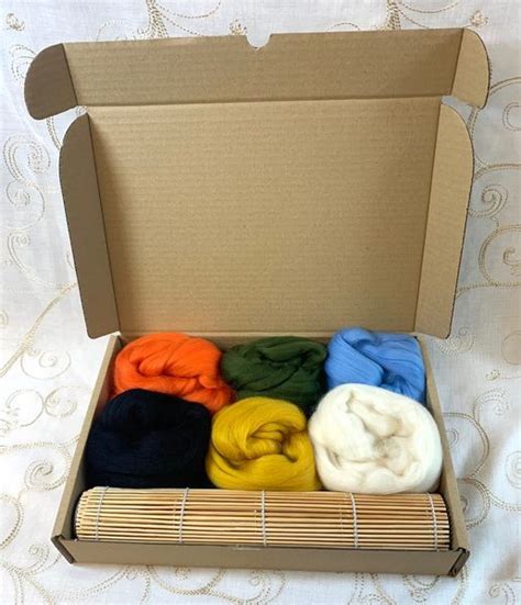 Wet felting kit for beginners