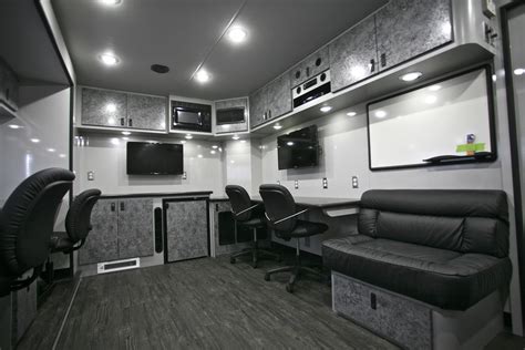 New Featherlite media trailer - Featherlite Specialty