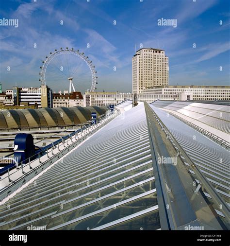 Waterloo station london roof hi-res stock photography and images - Alamy