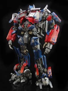 DOTM Ultimate Jetwing Optimus Prime | Take two awesome trans… | Flickr