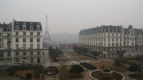 Tianducheng - a ghost town in China made to be a copy of Paris complete with an Eiffel tower : paris