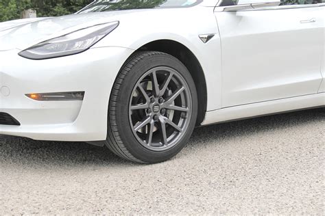 Model 3 Aero Wheel Kit - Classic - Tesla Shop