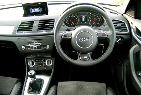 Audi Q3 TFSI S line Review - Driving Torque