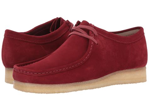 Clarks Wallabee in Red for Men | Lyst