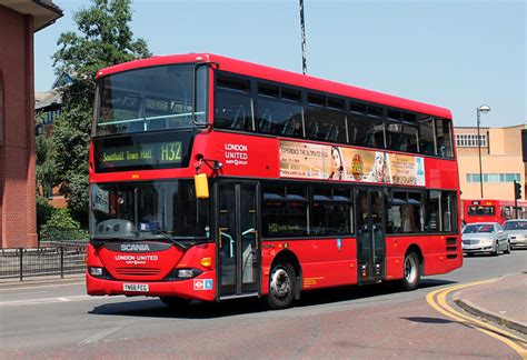 London Bus Routes | Route H32: Southall, Town Hall - Hounslow, Bus Station