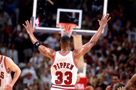 Scottie Pippen Changes Games With Defense – Above The Rim