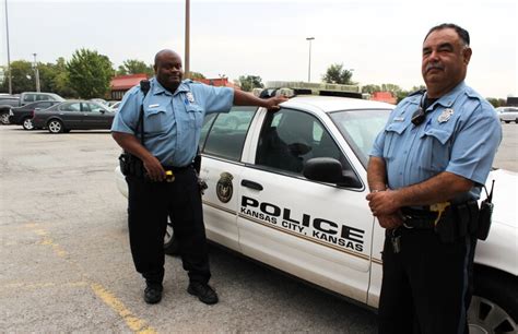 How Kansas City Metropolitan Police Departments Are Tackling Community ...