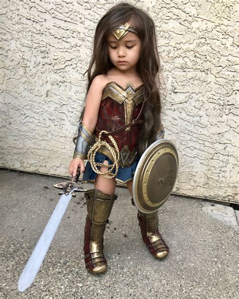 How To Make A Wonder Woman Costume For Kids