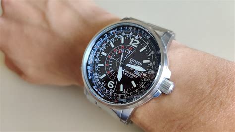 A Cult Classic: Citizen Promaster Nighthawk BJ7000-52E Review - YouTube