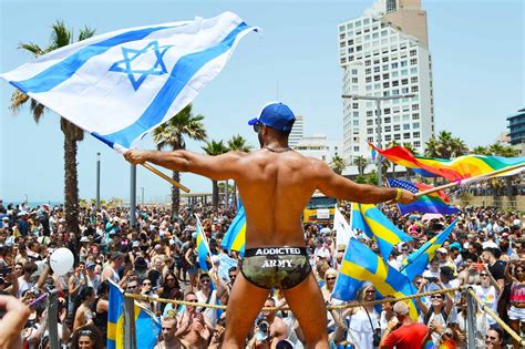 Ben Aquila's blog: Over 250K people celebrate Tel Aviv's 20th Pride Parade