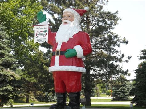 Bronner's, the world's largest Christmas store...Frankenmuth Michigan ...