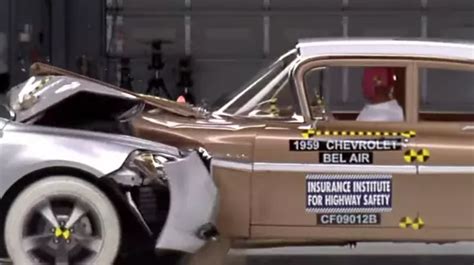 Crash test între un Chevrolet Bel Air din 1959 și un Malibu din 2009 | Video | AUTO BILD