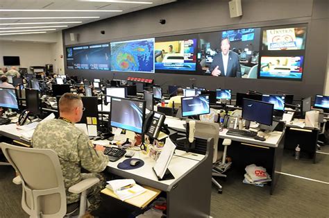 Military Photos National Guard Command Center Handles Hurricane Irene