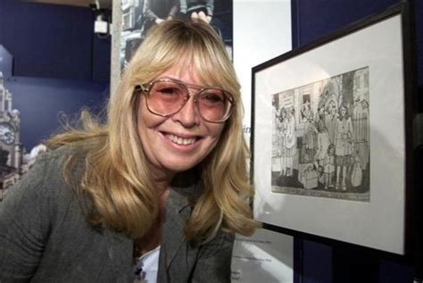 Cuatro años sin Cynthia, la esposa de John Lennon fallecida en...